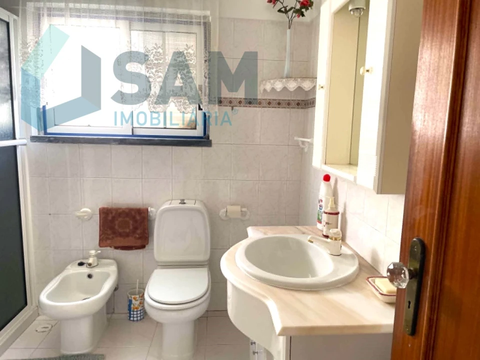 Moradia T4 para Venda em Santa Iria de Azoia, São João da Talha e Bobadela Foto 19