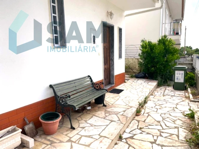 Moradia T4 para Venda em Santa Iria de Azoia, São João da Talha e Bobadela Foto 36