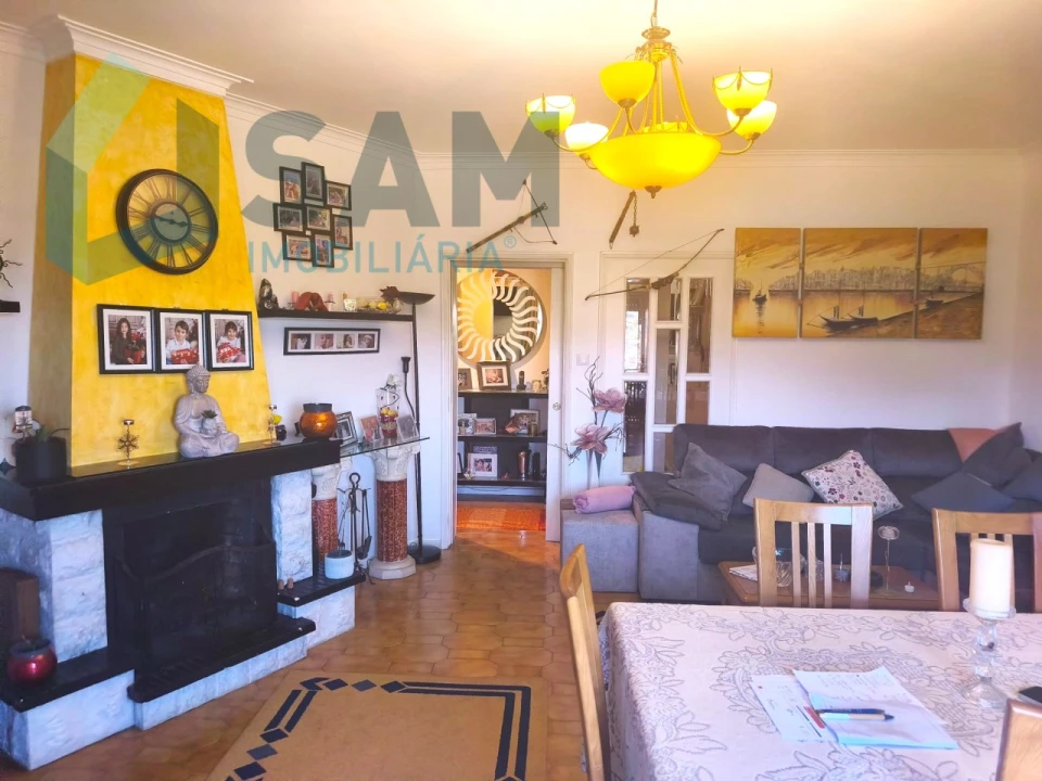 Apartamento T4 para Venda em Oliveira do Douro Foto 5