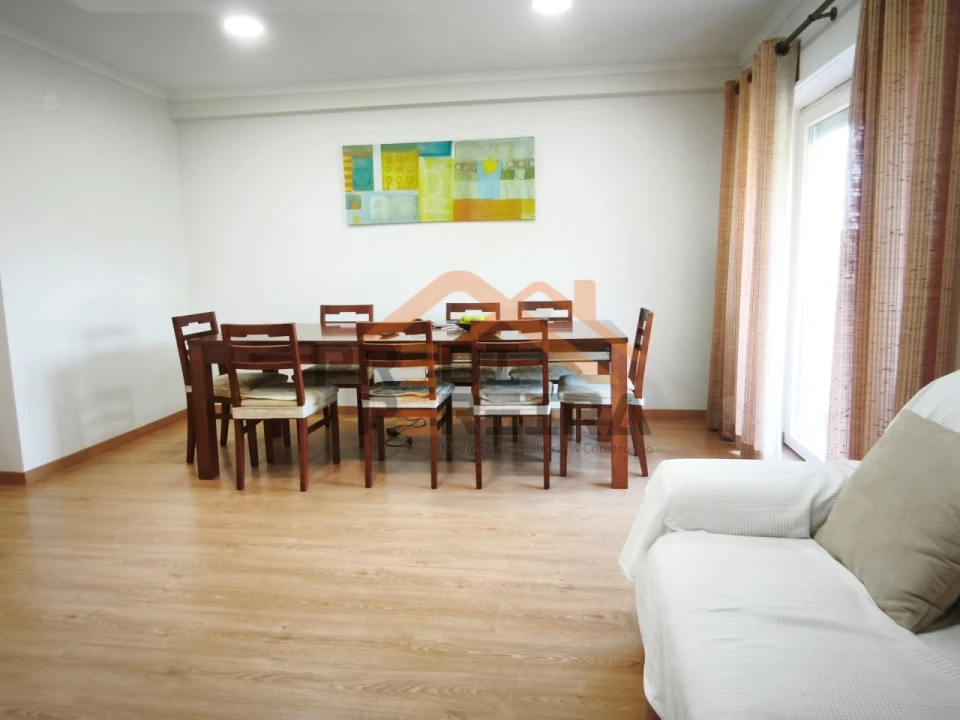 Apartamento T3 para Venda em Sesimbra (Santiago) Foto 8