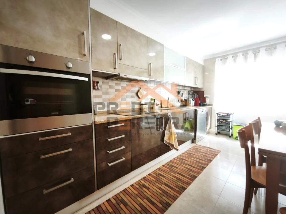 Apartamento T3 para Venda em Sesimbra (Santiago) Foto 10