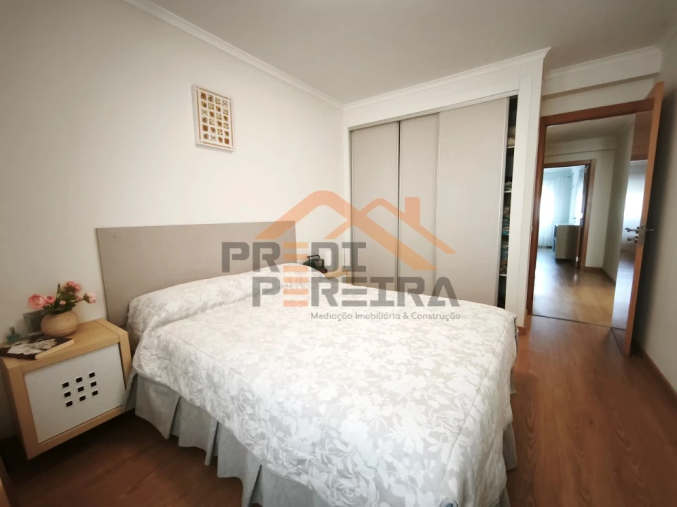 Apartamento T3 para Venda em Sesimbra (Santiago) Foto 21