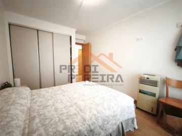 Apartamento T3 para Venda em Sesimbra (Santiago)