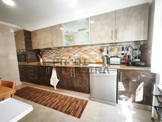 Apartamento T3 para Venda em Sesimbra (Santiago) Foto 12