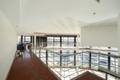 Armazém para Venda em Aveiras de Cima