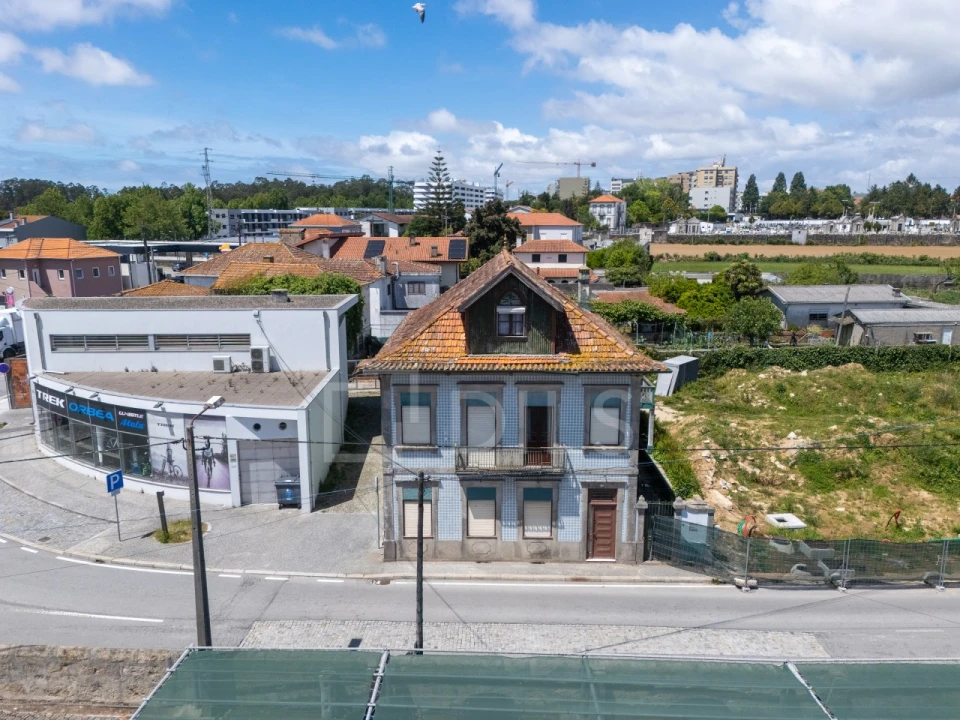 Terreno para Venda em Moreira Foto 4