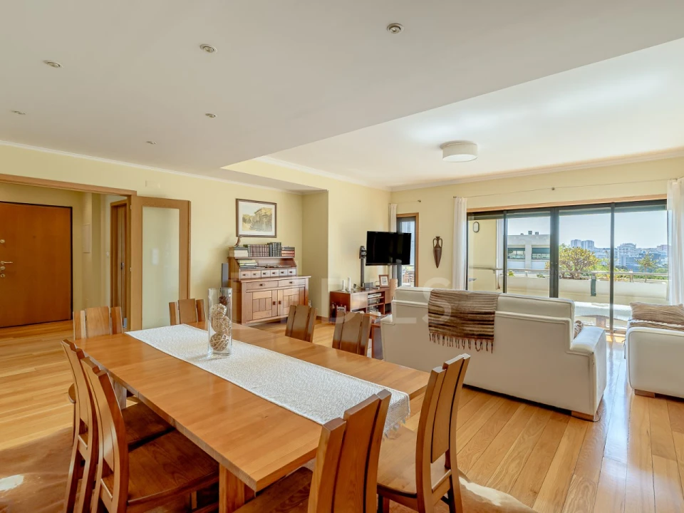 Apartamento T3 para Venda em Belém Foto 3