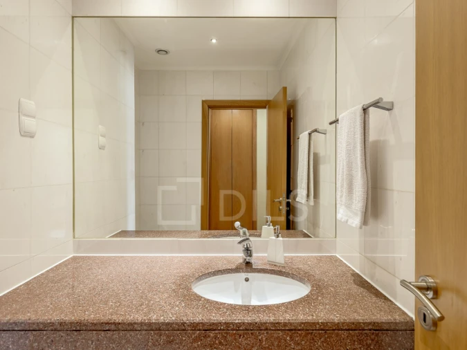 Apartamento T3 para Venda em Belém Foto 9