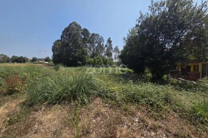 Terreno para Venda em Santa Maria da Feira, Travanca, Sanfins e Espargo