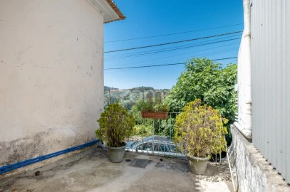 Moradia T4 para Venda em Foz do Sousa e Covelo