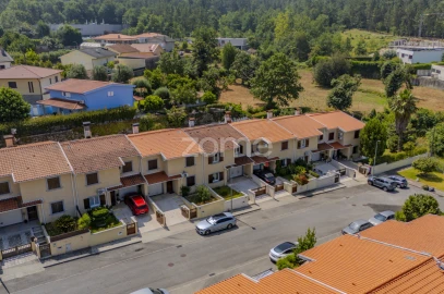 Moradia T4 para Venda em Caires