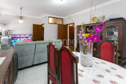 Apartamento T3 para Venda em Aldoar, Foz do Douro e Nevogilde