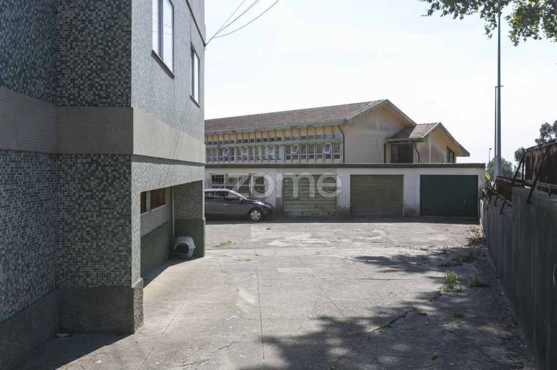 Apartamento T3 para Venda em Aldoar, Foz do Douro e Nevogilde Foto 4