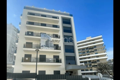 Apartamento T1 para Arrendamento em Portimão