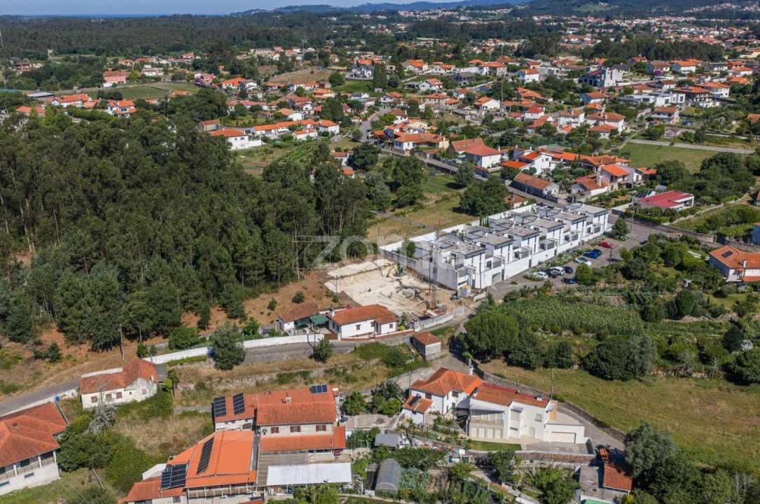 Moradia T3 para Venda em Durrães e Tregosa Foto 13