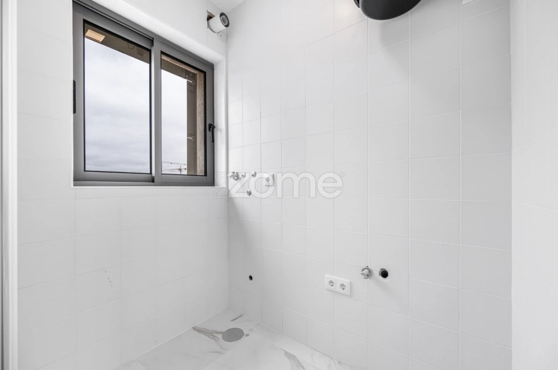 Apartamento T3 para Arrendamento em Cidade da Maia Foto 18