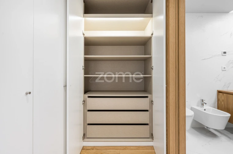 Apartamento T3 para Arrendamento em Cidade da Maia Foto 9