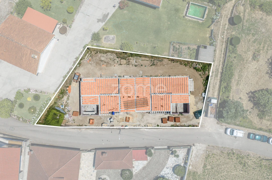 Moradia T3 para Venda em Cornes Foto 21