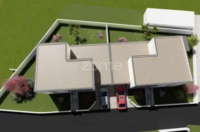 Moradia T3 para Venda em Cornes