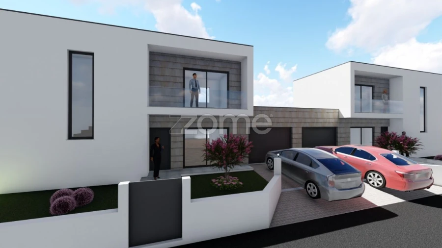 Moradia T3 para Venda em Cornes