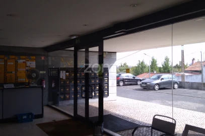 Escritório para Arrendamento em Massamá e Monte Abraão