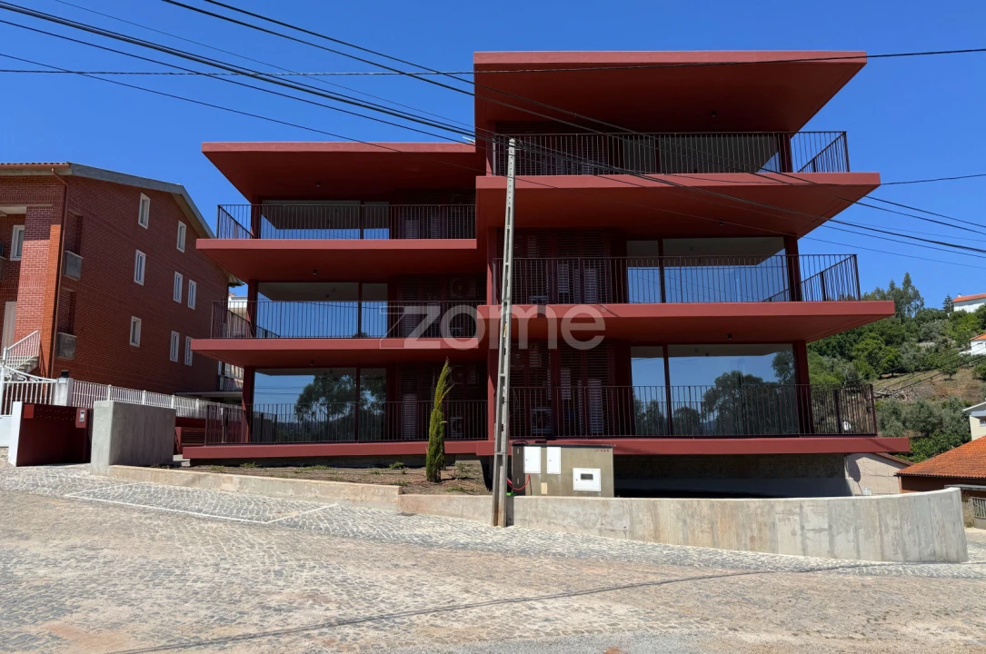 Apartamento T2 para Venda em Santo Antonio dos Olivais Foto 1