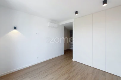 Apartamento T2 para Venda em Santo Antonio dos Olivais