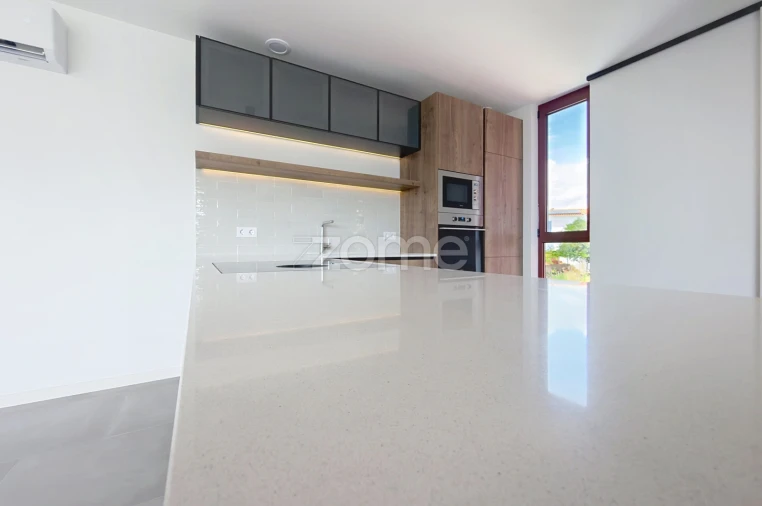 Apartamento T2 para Venda em Santo Antonio dos Olivais Foto 8
