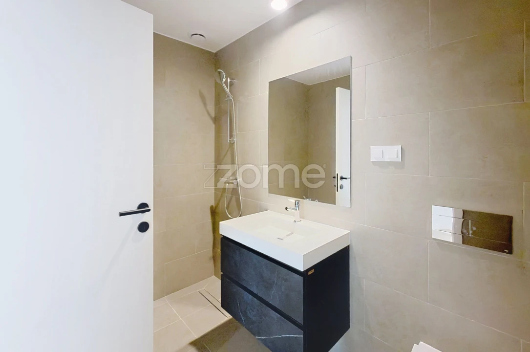 Apartamento T2 para Venda em Santo Antonio dos Olivais Foto 25