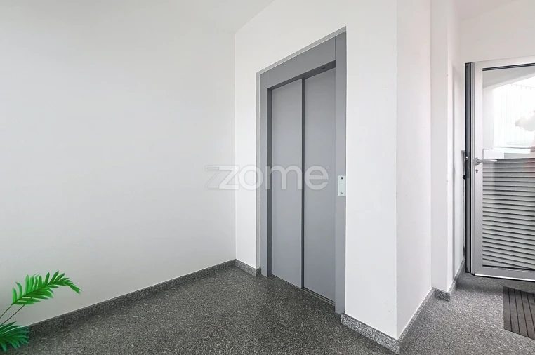 Apartamento T3 para Venda em Buarcos Foto 49