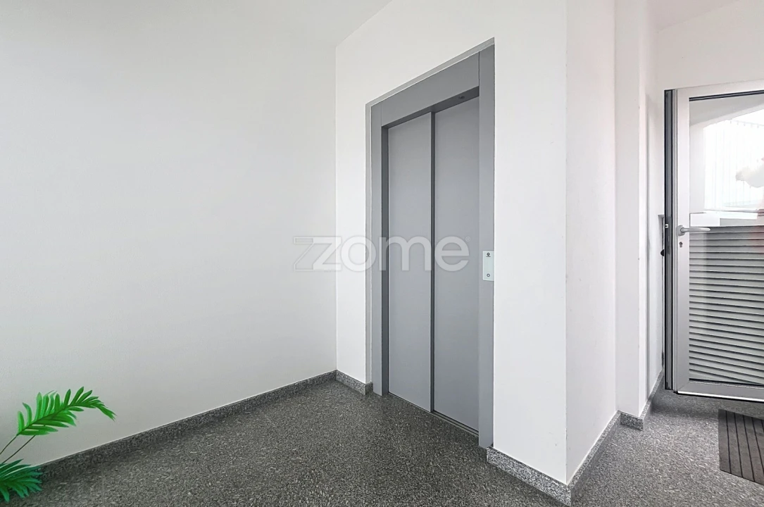 Apartamento T3 para Venda em Buarcos Foto 49
