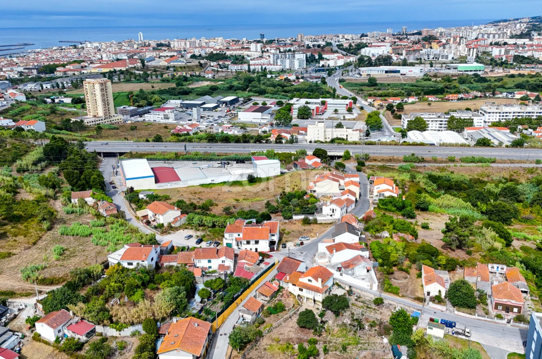 Terreno para Venda em Tavarede Foto 5