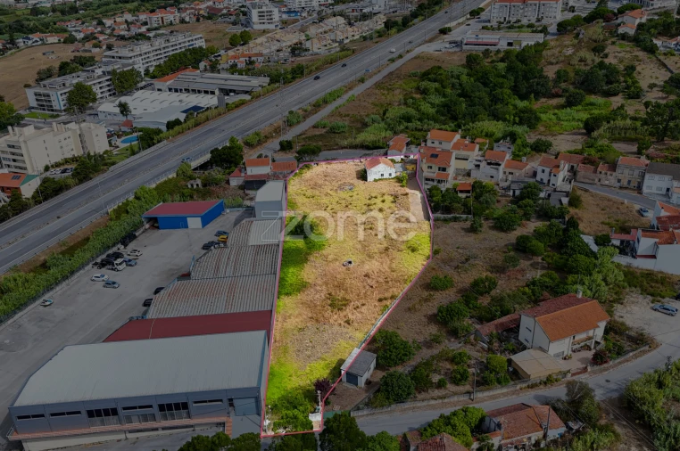 Terreno para Venda em Tavarede Foto 2