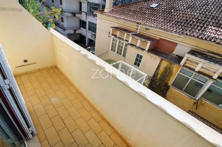 Apartamento T3 para Venda em Portimão Foto 8