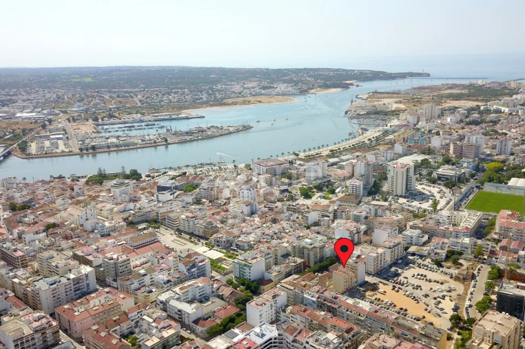 Apartamento T3 para Venda em Portimão Foto 22