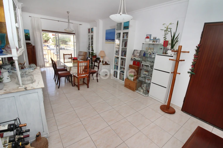 Apartamento T3 para Venda em Portimão Foto 2
