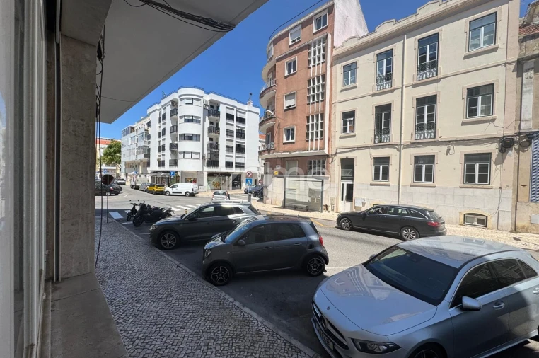 Apartamento T1 para Arrendamento em Campo de Ourique Foto 12