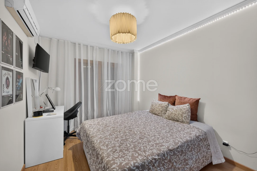 Apartamento T3 para Venda em Ramada e Caneças Foto 16
