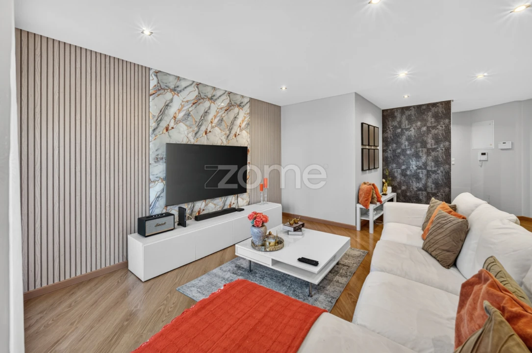 Apartamento T3 para Venda em Ramada e Caneças Foto 7