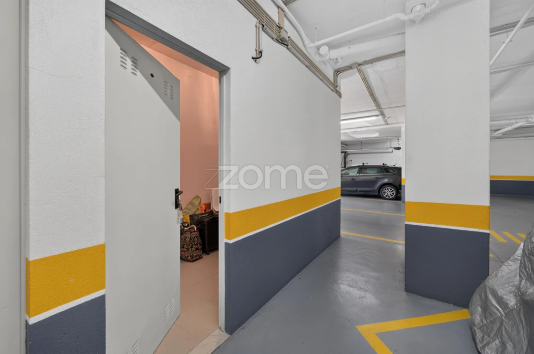 Apartamento T3 para Venda em Ramada e Caneças Foto 28