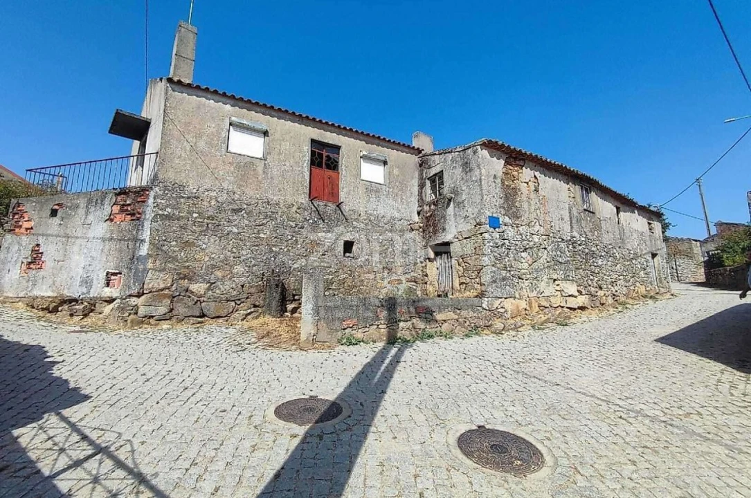 Moradia T3 para Venda em Valbom/Bogalhal Foto 2