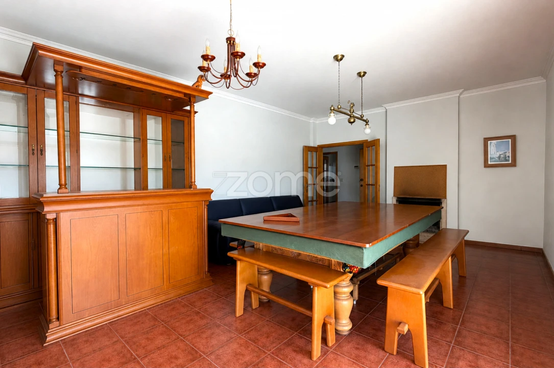 Apartamento T4 para Venda em Barroselas e Carvoeiro Foto 4