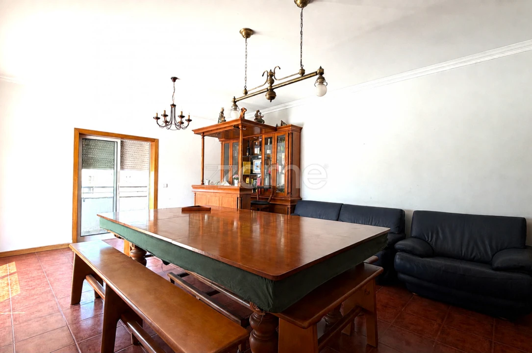 Apartamento T4 para Venda em Barroselas e Carvoeiro Foto 2