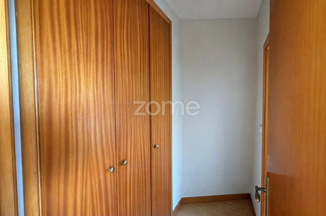 Apartamento T4 para Venda em Barroselas e Carvoeiro Foto 16