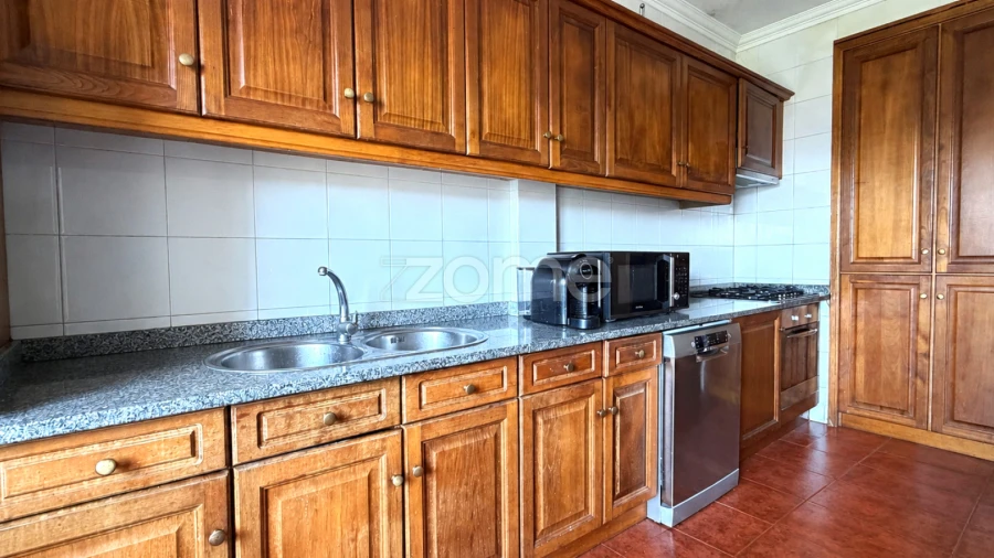 Apartamento T4 para Venda em Barroselas e Carvoeiro