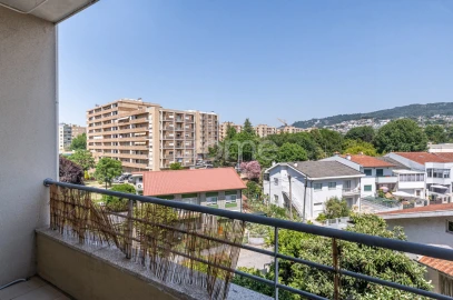 Apartamento T3 para Venda em São Vitor (Braga)