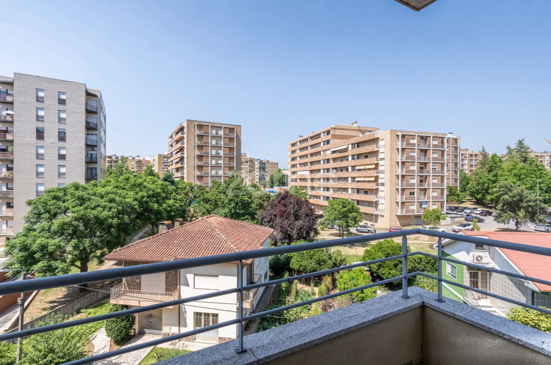 Apartamento T3 para Venda em São Vitor (Braga) Foto 16