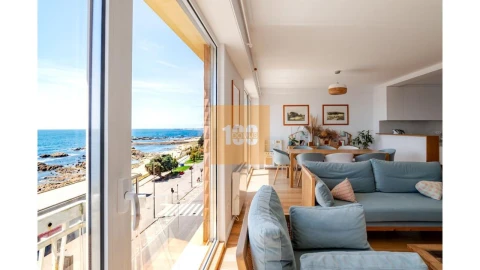 Apartamento T3 para Venda em Aldoar, Foz do Douro e Nevogilde