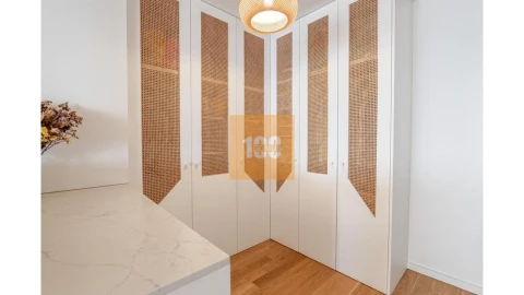 Apartamento T3 para Venda em Aldoar, Foz do Douro e Nevogilde