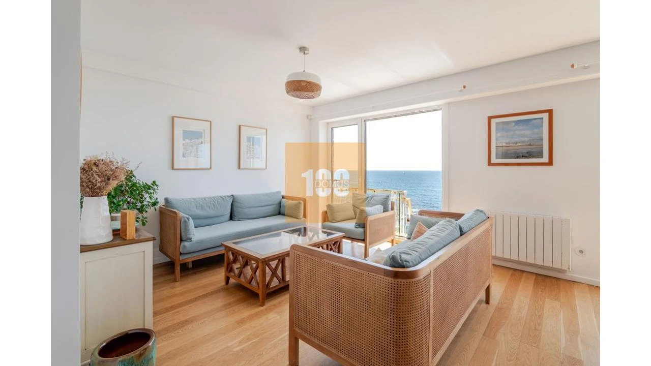 Apartamento T3 para Venda em Aldoar, Foz do Douro e Nevogilde Foto 4